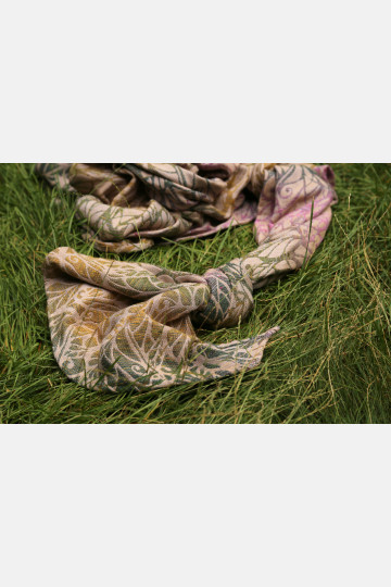Solnce Genesis Faded Flowers | Luxury Woven Wrap