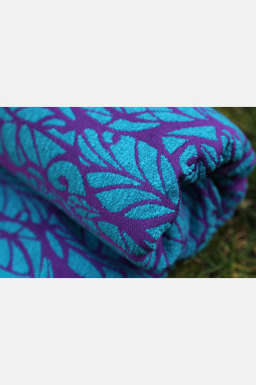 Solnce Genesis Hydrangea | Luxury Woven Wrap
