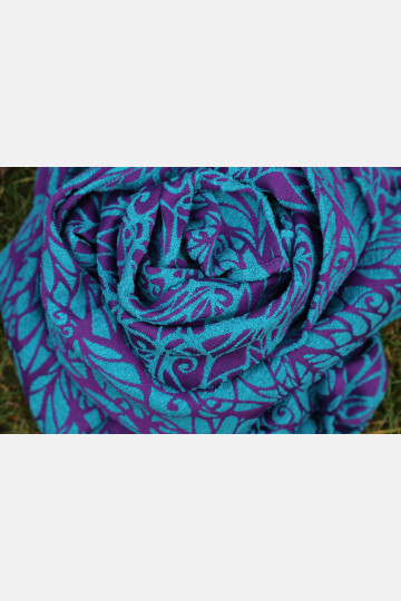 Solnce Genesis Hydrangea | Luxury Woven Wrap