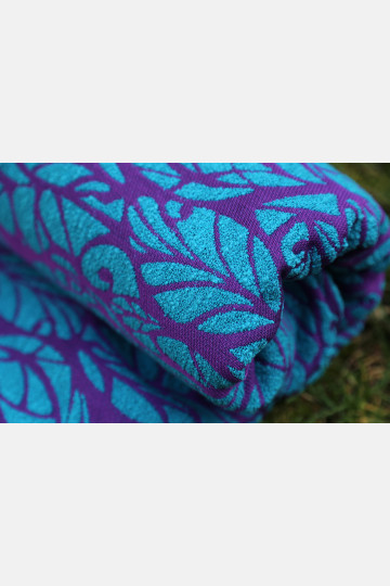 Solnce Genesis Hydrangea | Luxury Woven Wrap