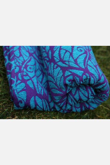 Solnce Genesis Hydrangea | Luxury Woven Wrap