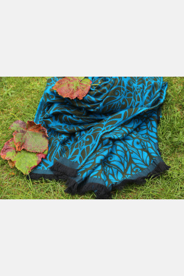 Genesis Blanket Iris & Olives