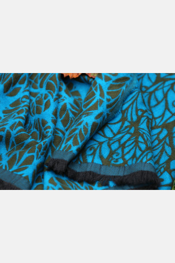 Genesis Blanket Iris & Olives