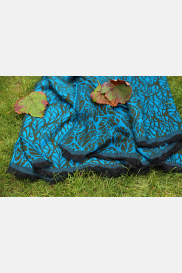 Genesis Blanket Iris & Olives