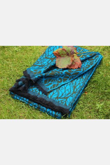 Genesis Blanket Iris & Olives