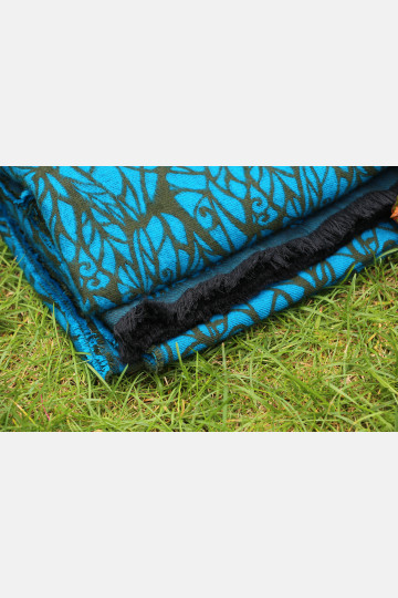 Genesis Blanket Iris & Olives