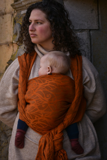Solnce Genesis Auburn | Luxury Woven Wrap