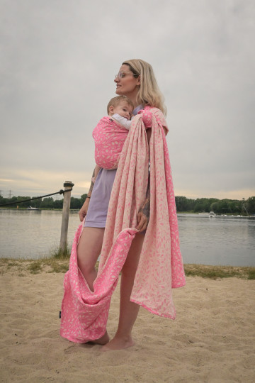 Solnce Eos Lipstick Queen | Luxury Woven Wrap