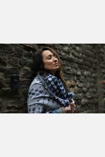 Solnce Moons Shawl I Like Warm Hugs | Luxury Woven Wrap