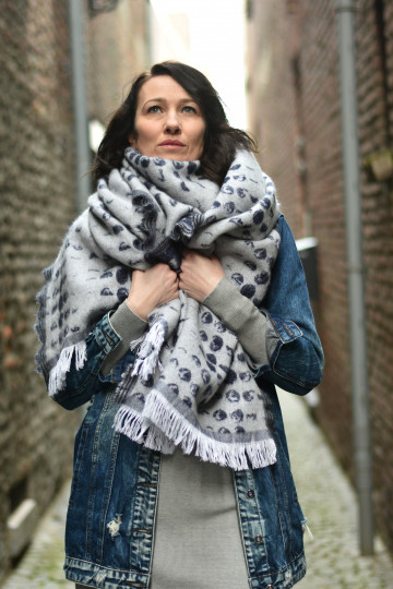 Solnce Moons Shawl I Like Warm Hugs | Luxury Woven Wrap