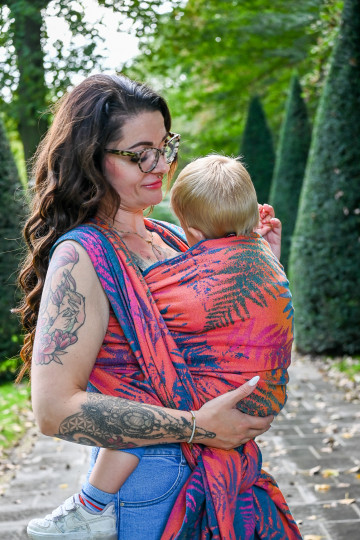 Solnce Fern BABE Rainbow of Velaris | Luxury Woven Wrap