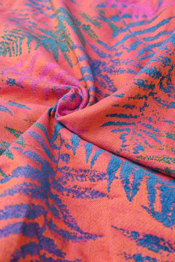 Solnce Fern BABE Rainbow of Velaris | Luxury Woven Wrap